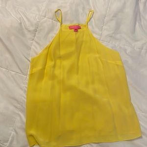 Women’s yellow tank